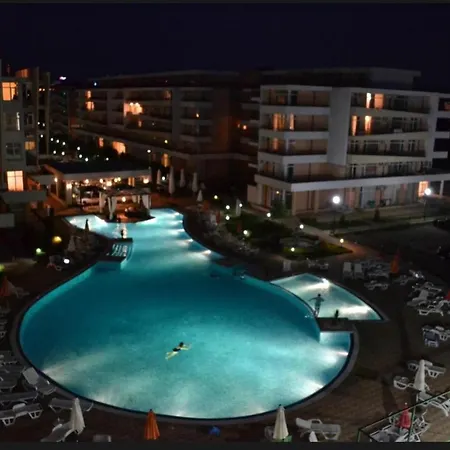 уютная студия на солнечном берегу * Σάνι Μπιτς